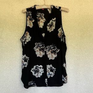 Vince Camuto Floral Sleevless Top